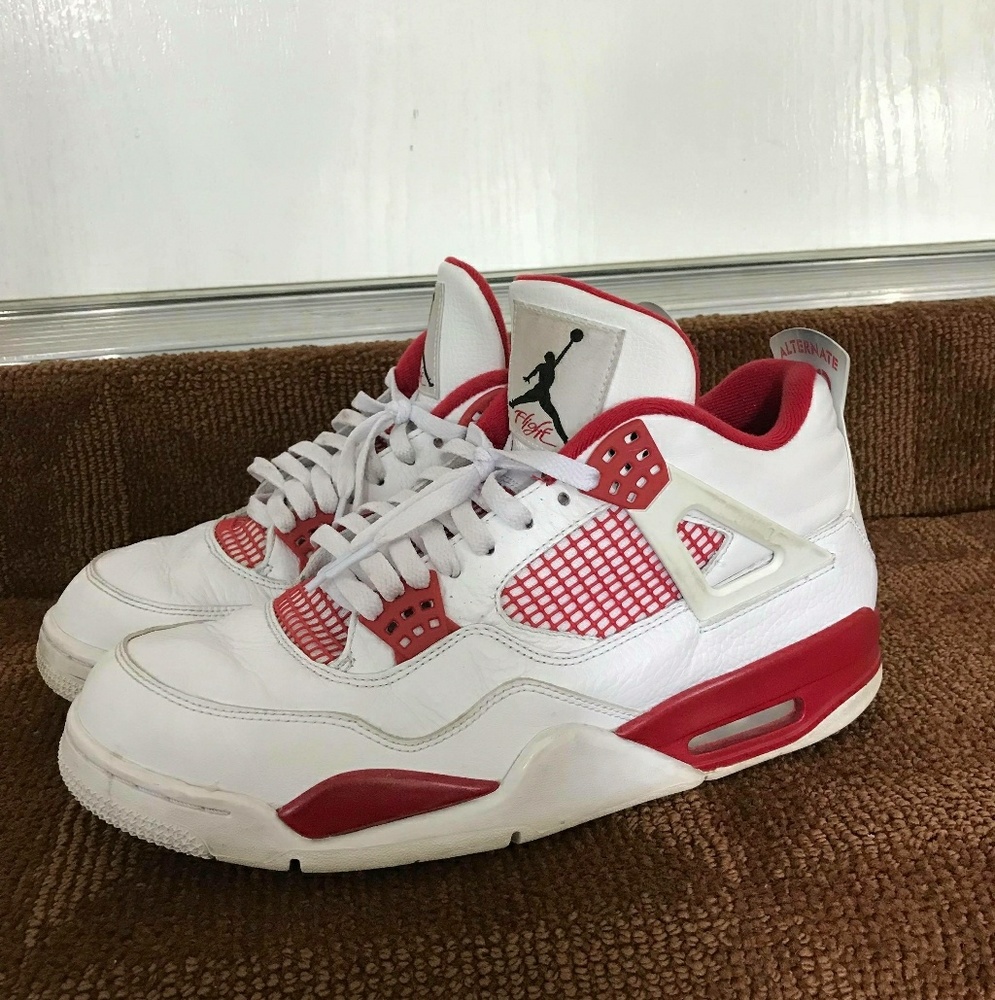 Jordan 4's